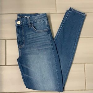 American Eagle Curvy Hi-Rise Jegging